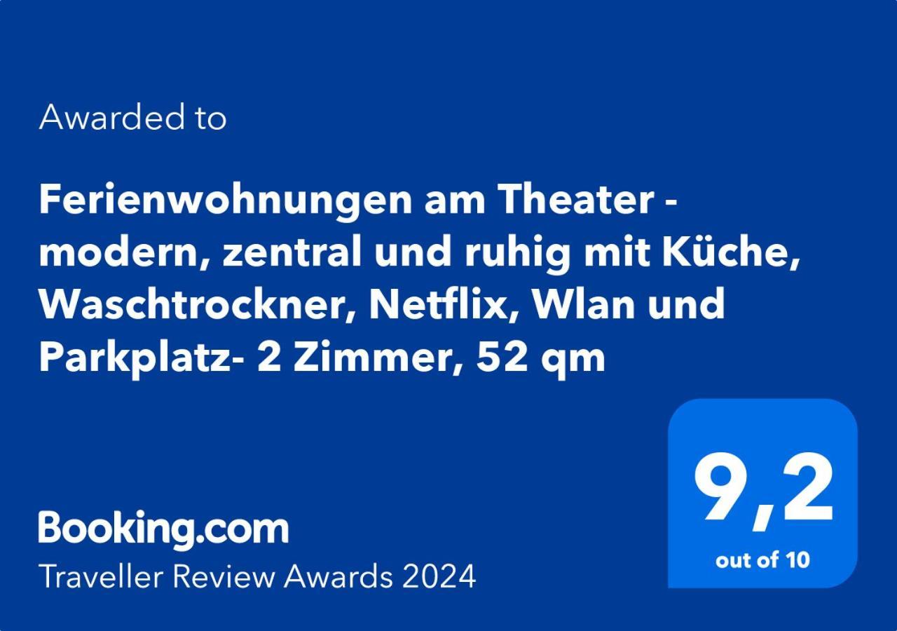 Ferienwohnungen Am Theater - Modern, Zentral Und Ruhig Mit Kueche, Waschtrockner, Netflix, Wlan Und Parkplatz- 2 Zimmer, 52 Qm 科特布斯 外观 照片