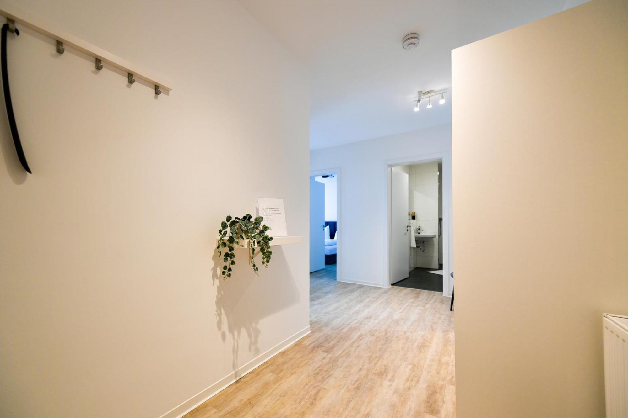 Ferienwohnungen Am Theater - Modern, Zentral Und Ruhig Mit Kueche, Waschtrockner, Netflix, Wlan Und Parkplatz- 2 Zimmer, 52 Qm 科特布斯 客房 照片