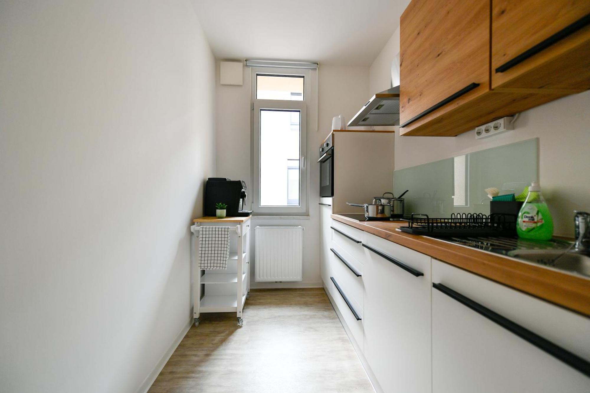 Ferienwohnungen Am Theater - Modern, Zentral Und Ruhig Mit Kueche, Waschtrockner, Netflix, Wlan Und Parkplatz- 2 Zimmer, 52 Qm 科特布斯 客房 照片